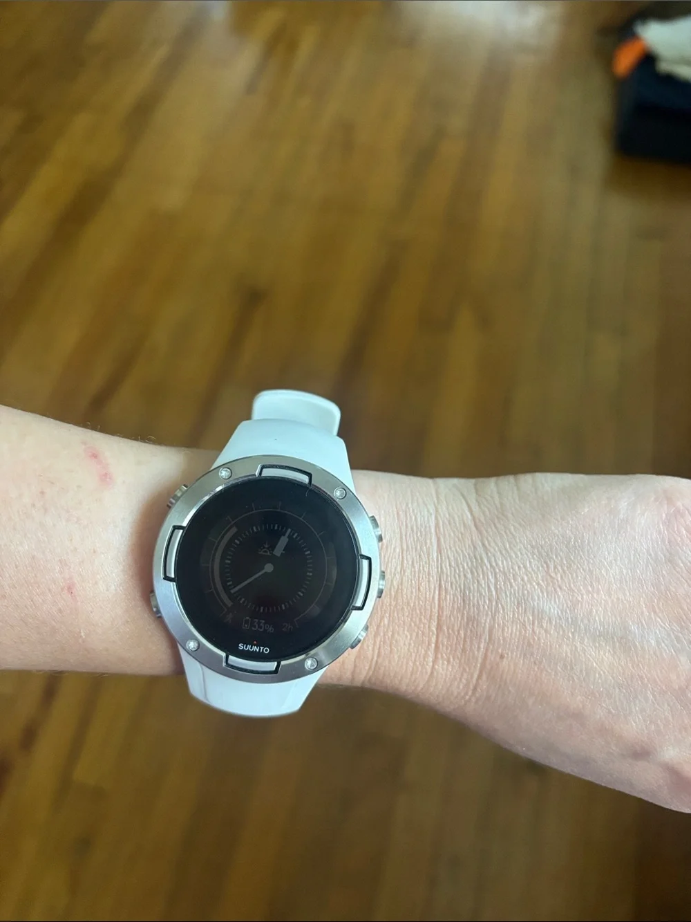Suunto 5 White GPS Outdoor Sports Watch with Silver Bezel